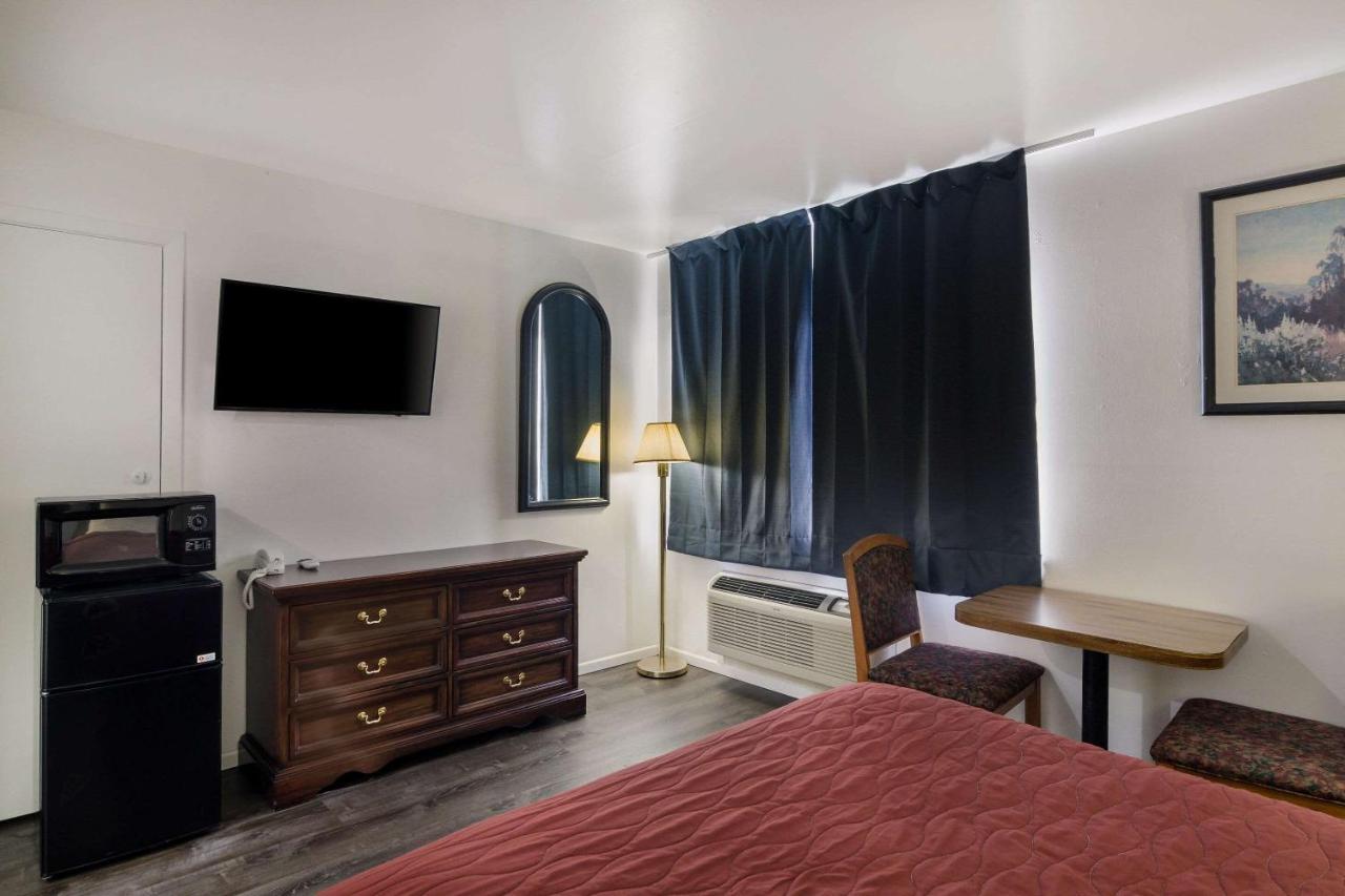 Rodeway Inn & Suites Sidney Historic Downtown I-80 Eksteriør bilde